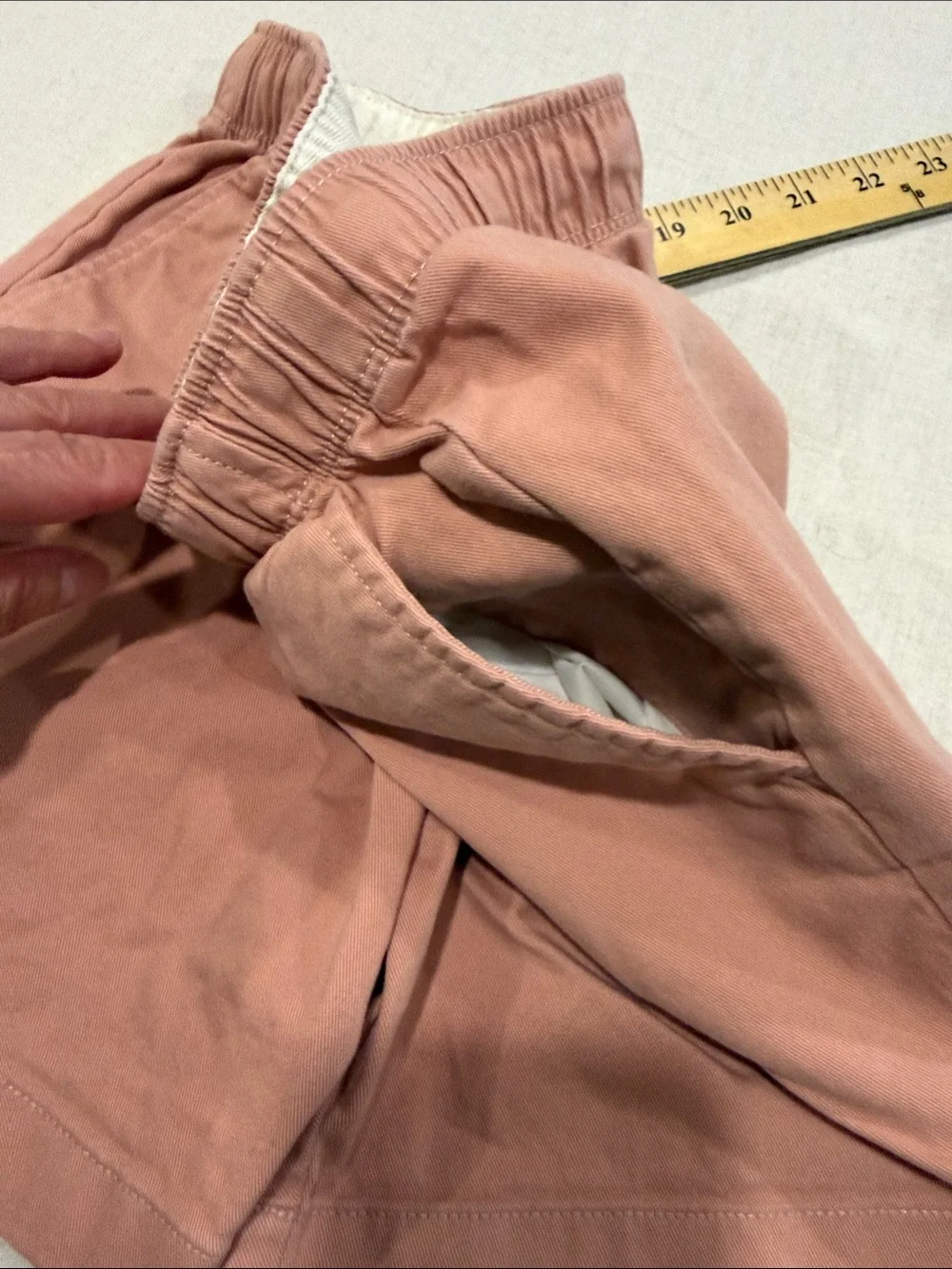 Crewcuts boys Elastic Drawstring Shorts in Dusty Rose size 10